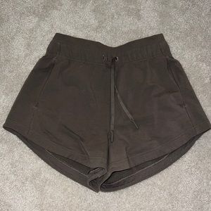 WORN ONCE Lululemon Inner Glow High Rise short 3 Inch